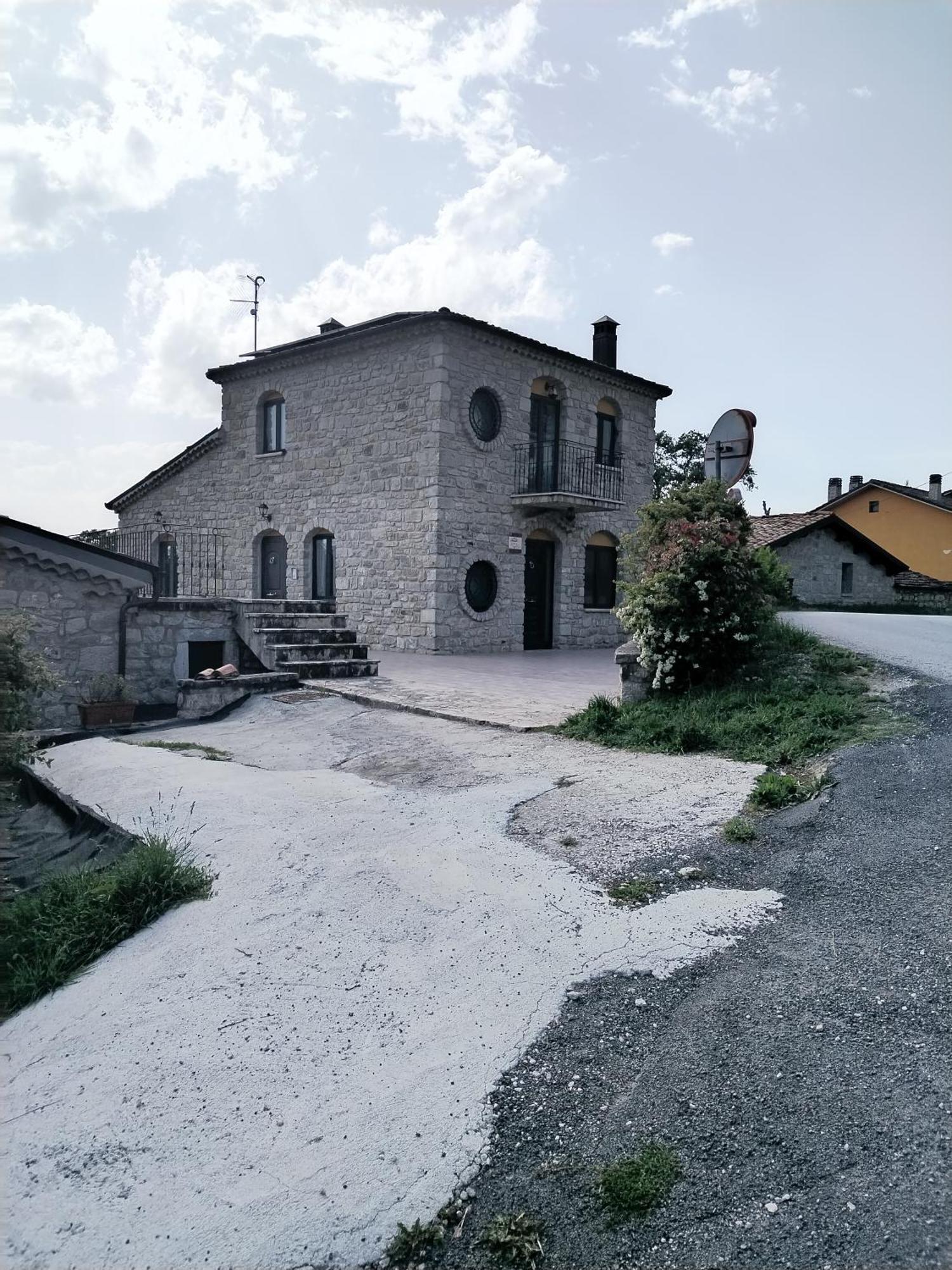 Dimora Rurale Valerio Bed & Breakfast Cercemaggiore Exterior photo